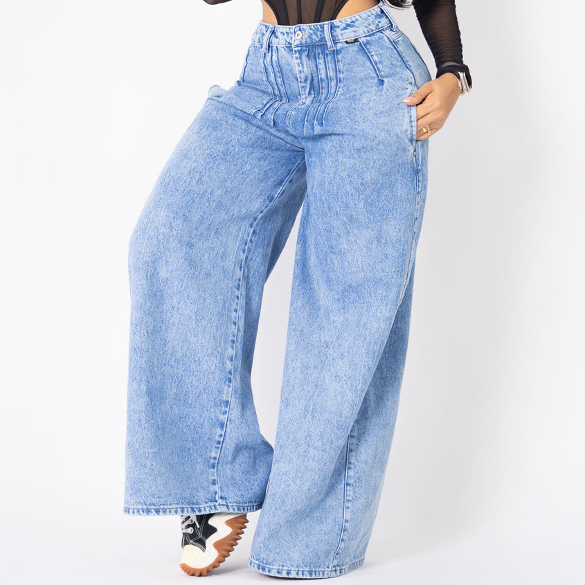 Jeans baggy tono hielo ref 7018