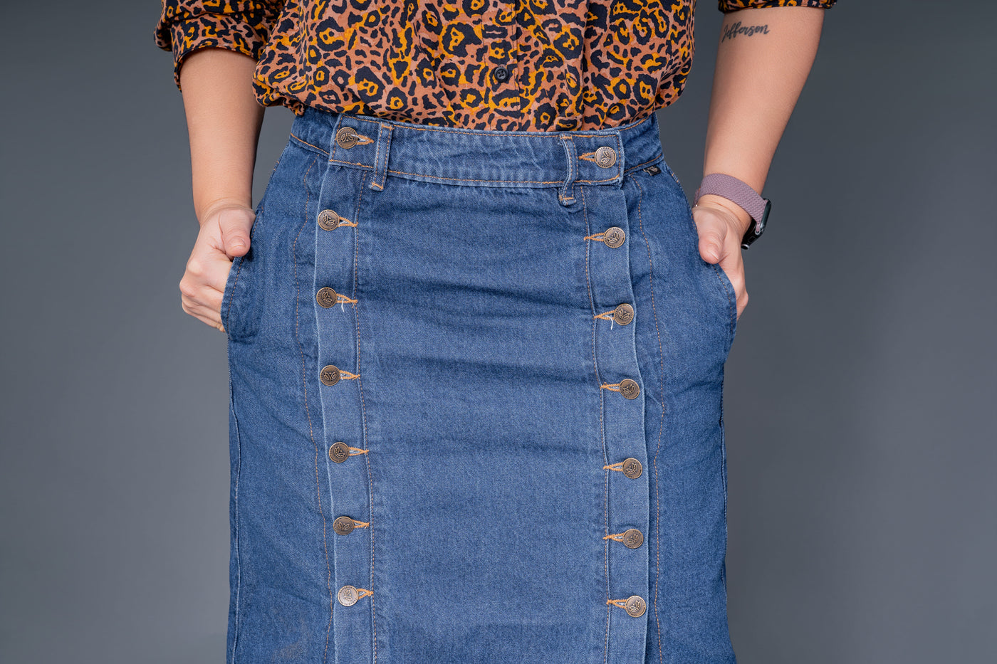 falda tono oscuro ref 7137-01