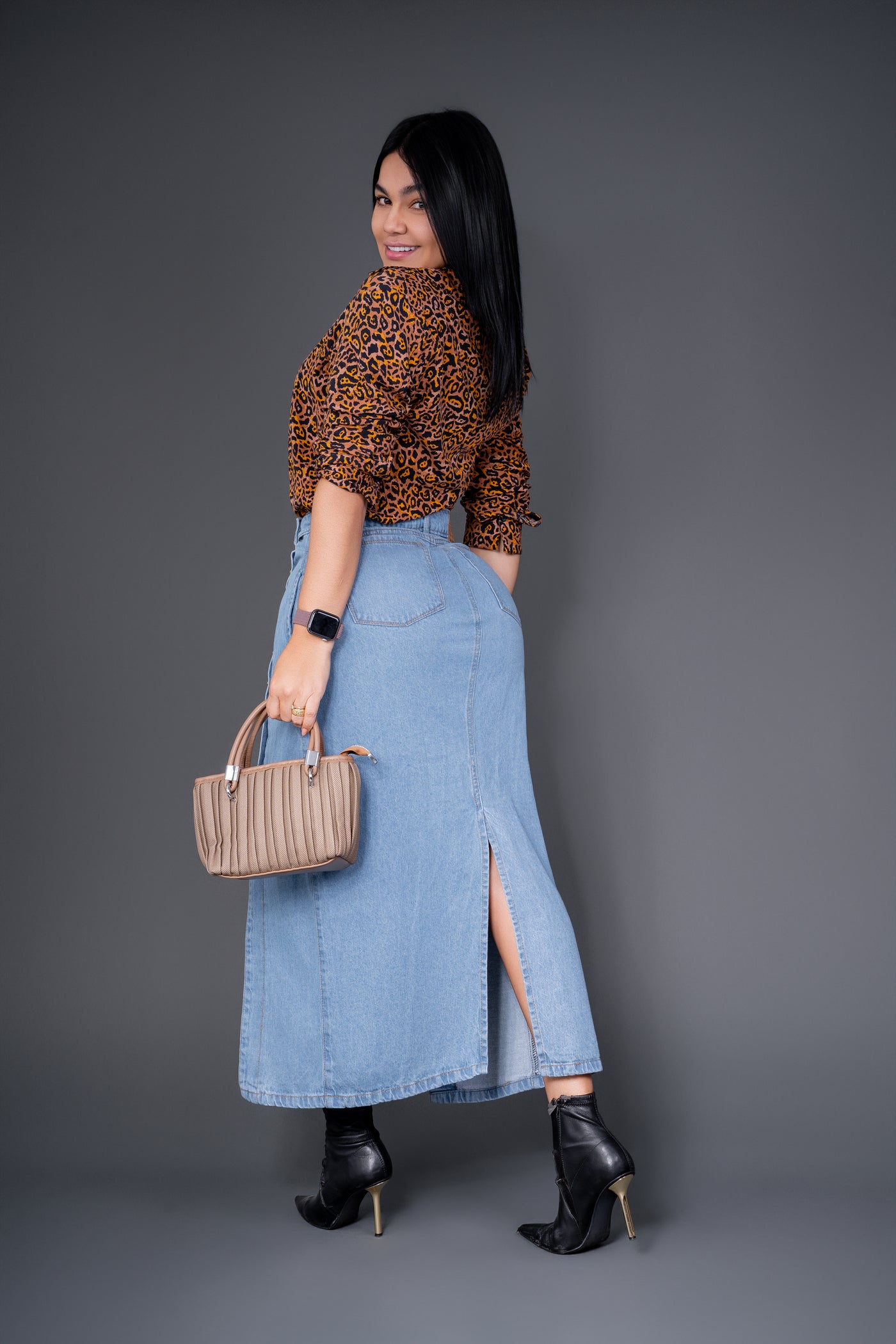 Falda tono claro clara 7137